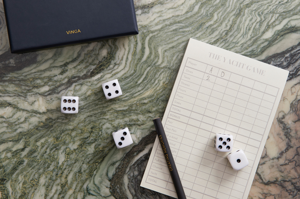 Stift, würfel, würfelschaal?, dice, spieleelement, notizblatt